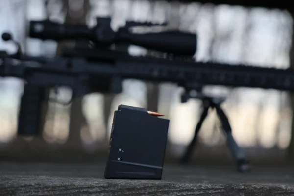 Gray Ops BR/Dasher AW Magazine